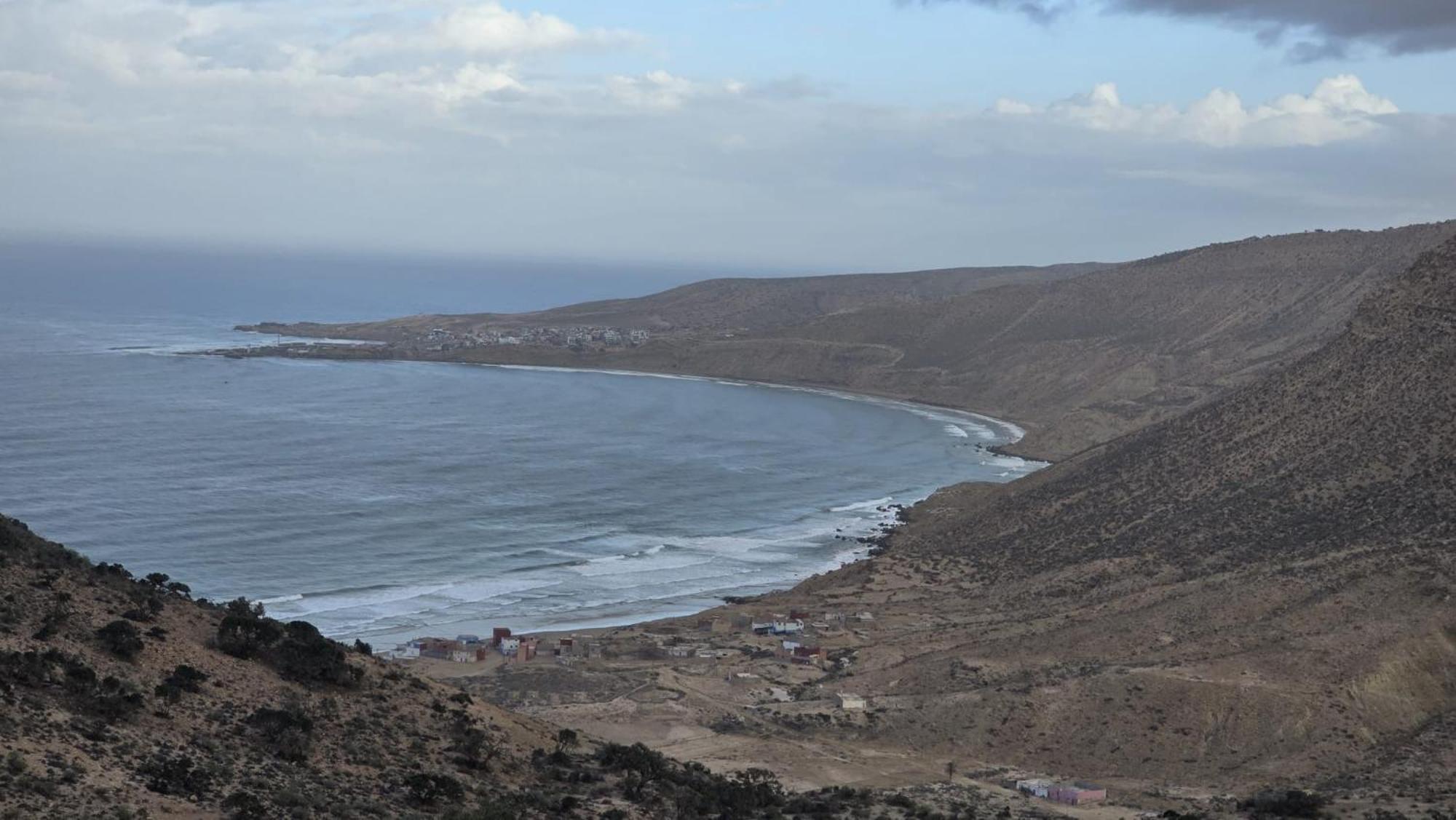 Tildi Surf House Hotel Imsouane Bagian luar foto